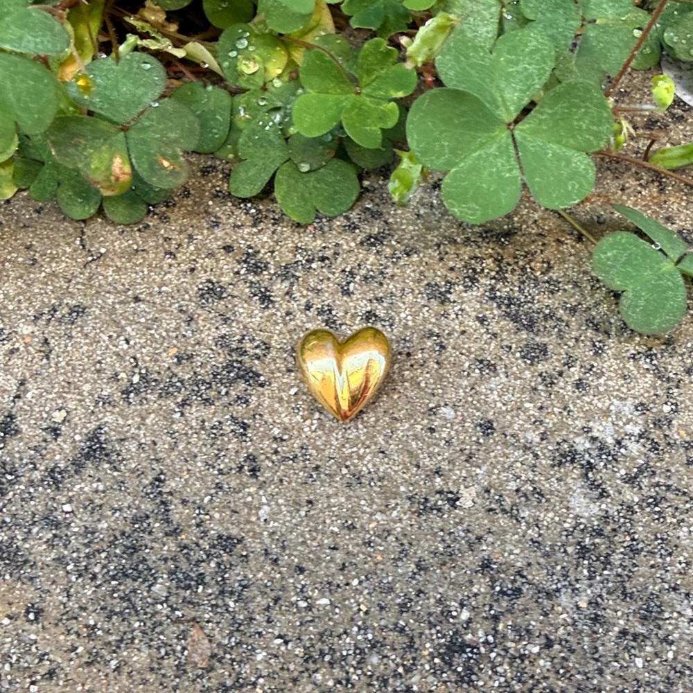 Vintage 3D Gold Heart Pendant